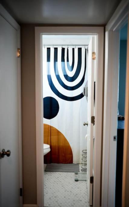 1 Bedroom Stylish Oasis Omaha Eksteriør billede