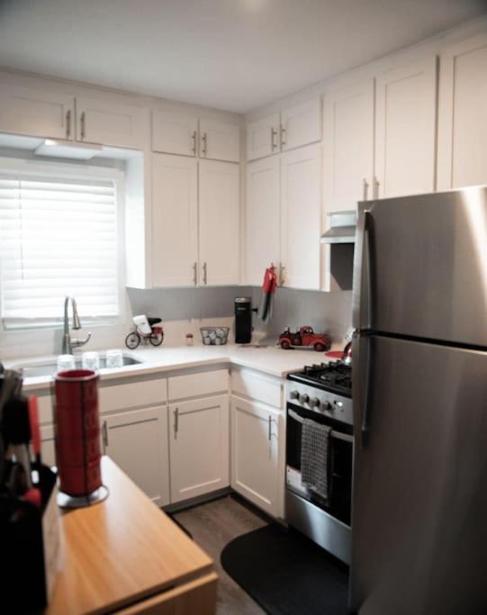 1 Bedroom Stylish Oasis Omaha Eksteriør billede